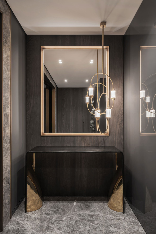 Triumph: eclectic style of stones & metals