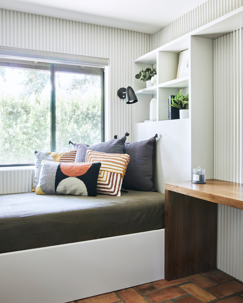 Spanish Modern - Laundry room - small transitional laundry room idea in Los Angeles