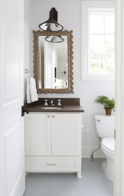 Bathrooms klassisch-modern-gaestetoilette