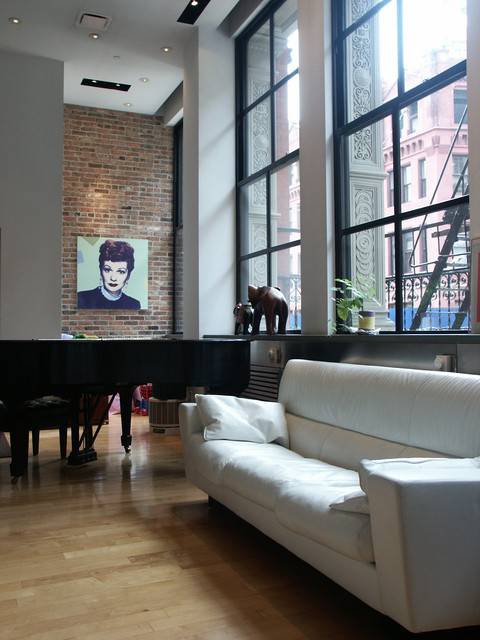 Loft NYC contemporary-vardagsrum
