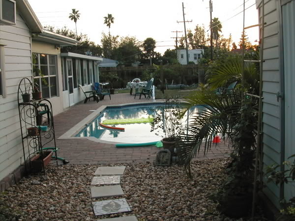 Standard 14 X 28 Pool