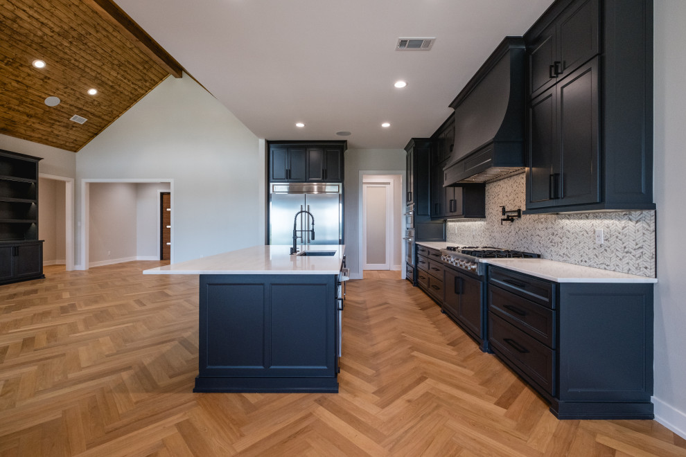 Roy Residence - Waterview Estates