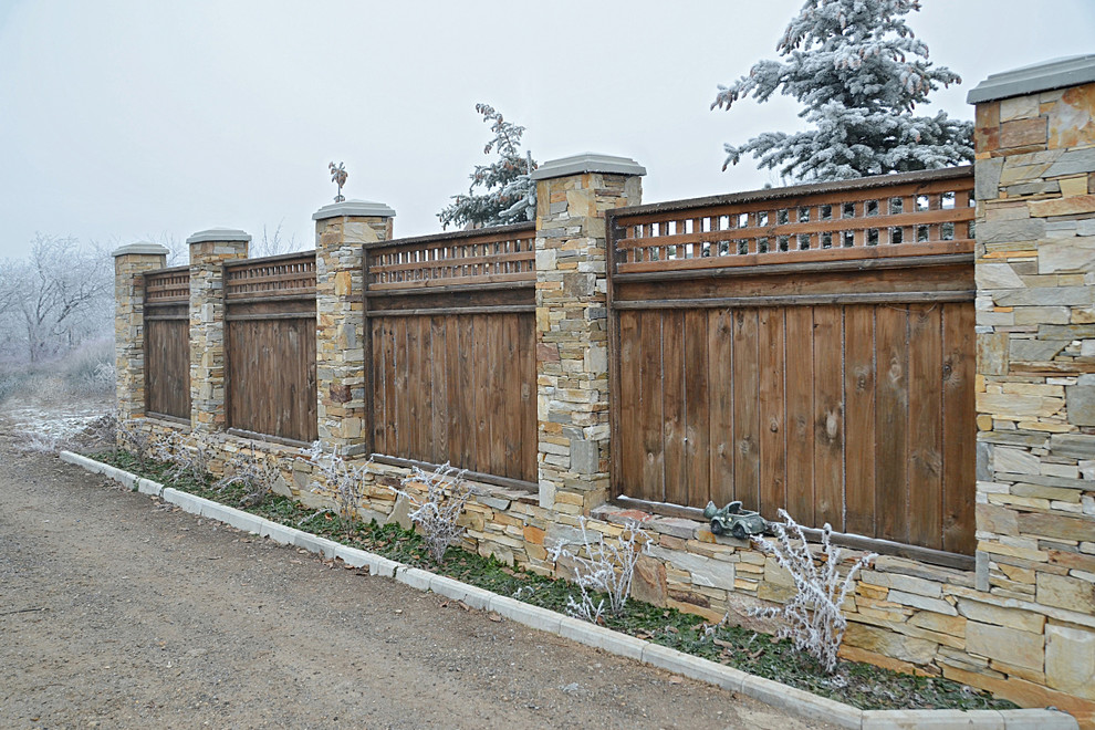 Забор из кладочного камня