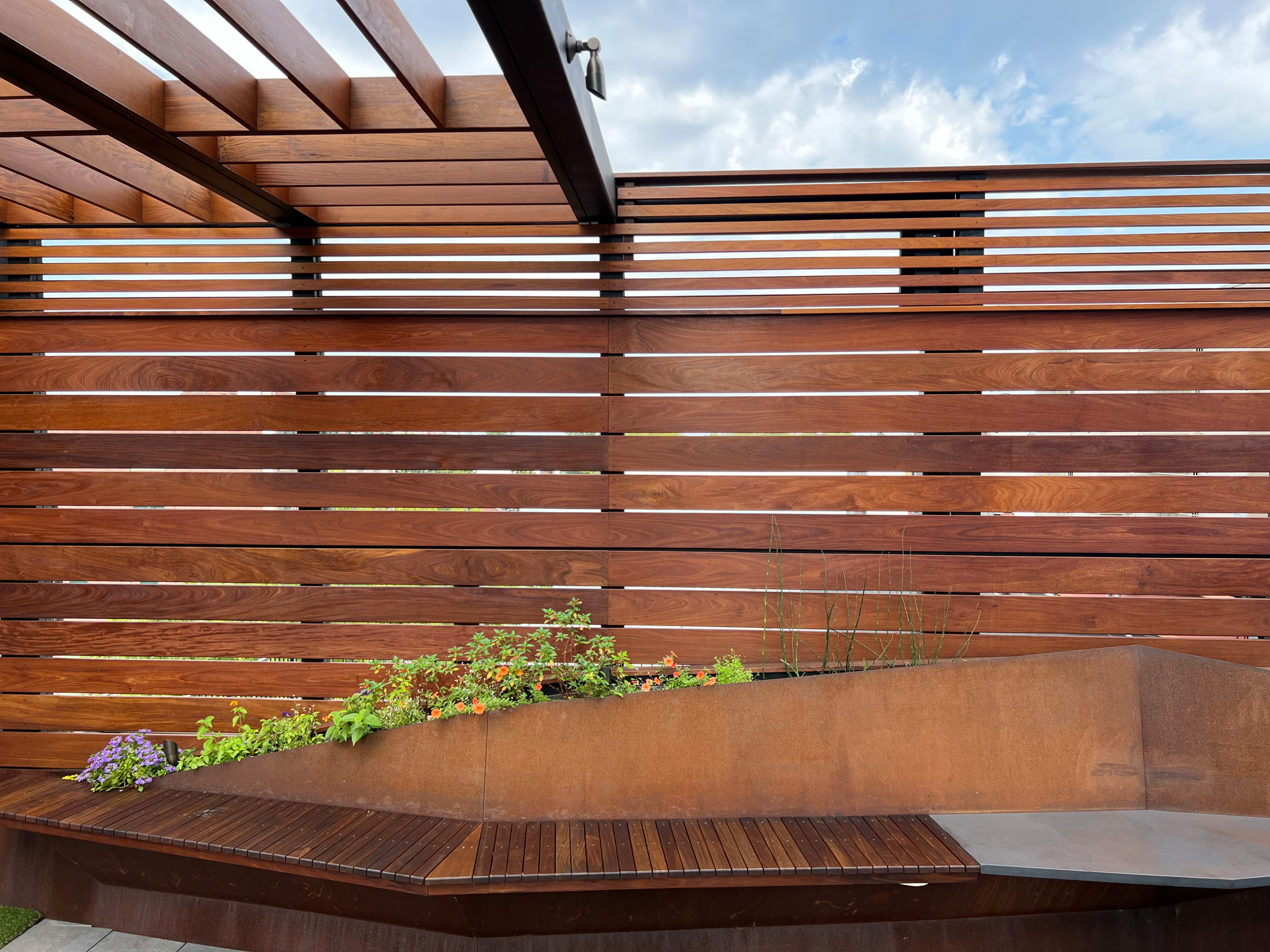 Borough Park Modern Rooftop