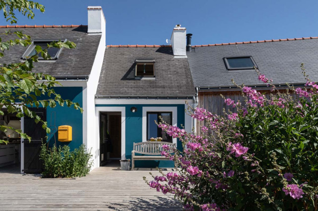 Extension d'une maison et cr&eacute;ation de chambres d'h&ocirc;tes &agrave; Belle-&icirc;le-en-mer country-deck