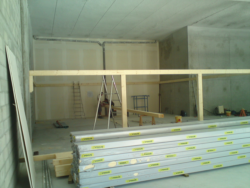 AGENCEMENT INTERIEUR MAGASIN DE MATERIEL MEDICAL SALLANCHES
