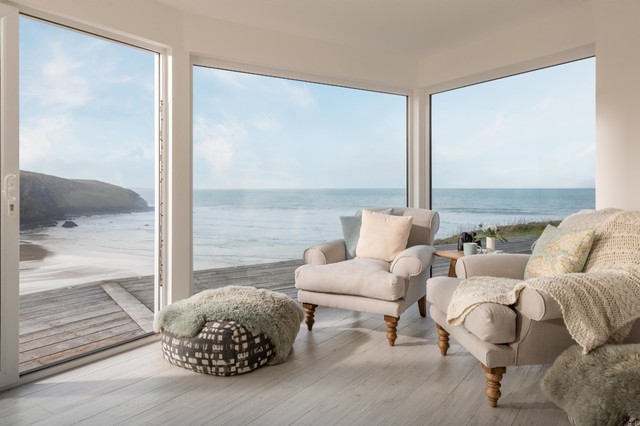 Saphir Beach House coastal-living-room
