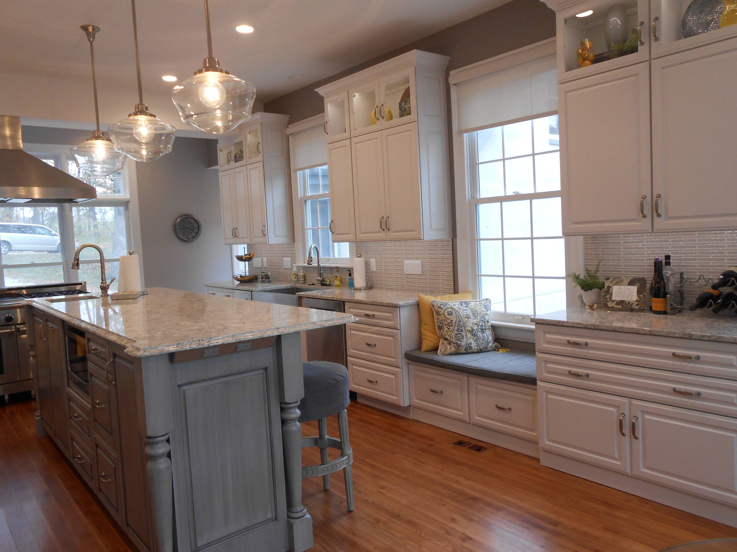 Cool Contemporary Kitchen Remodel with Window Seating