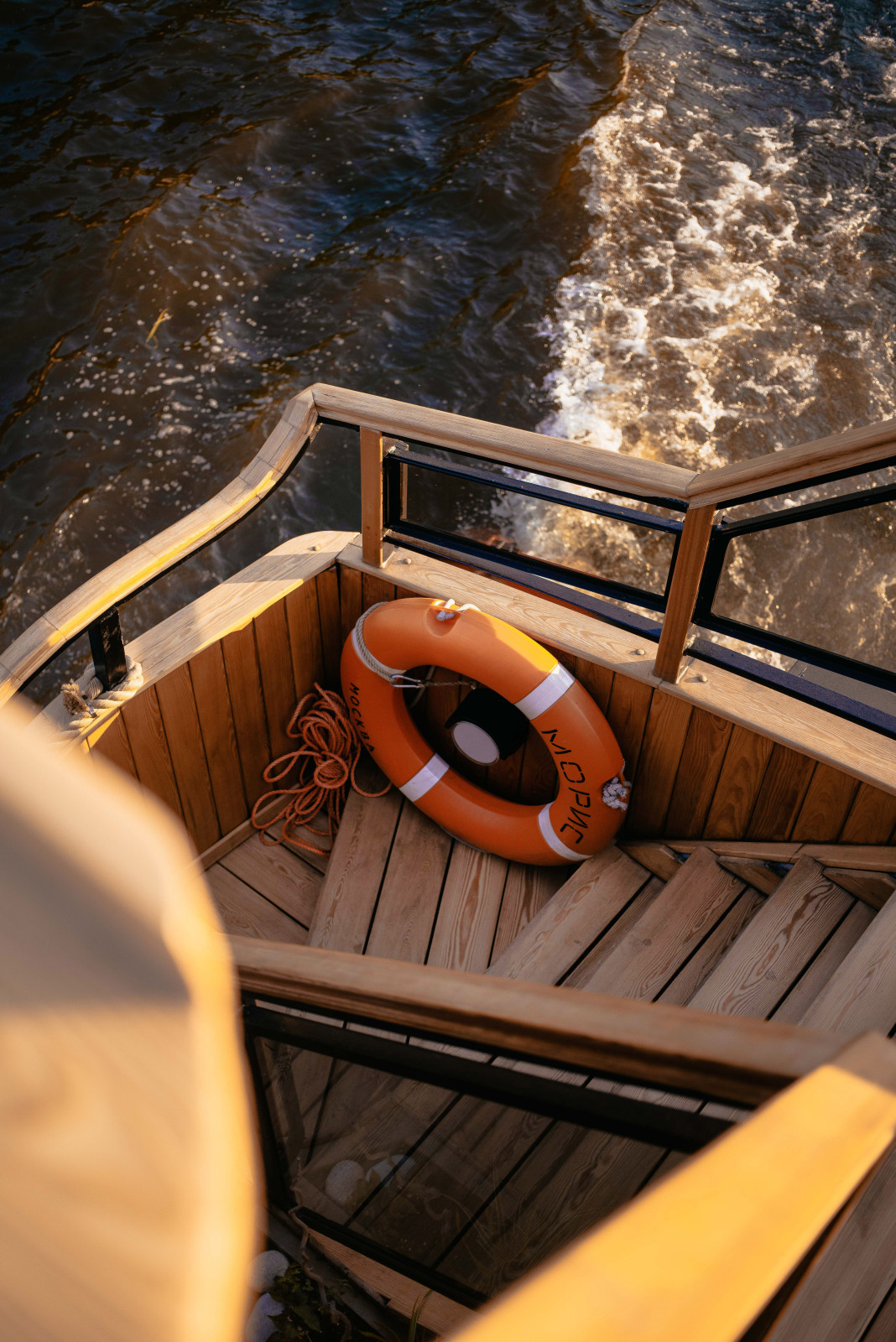 Теплоход Moris