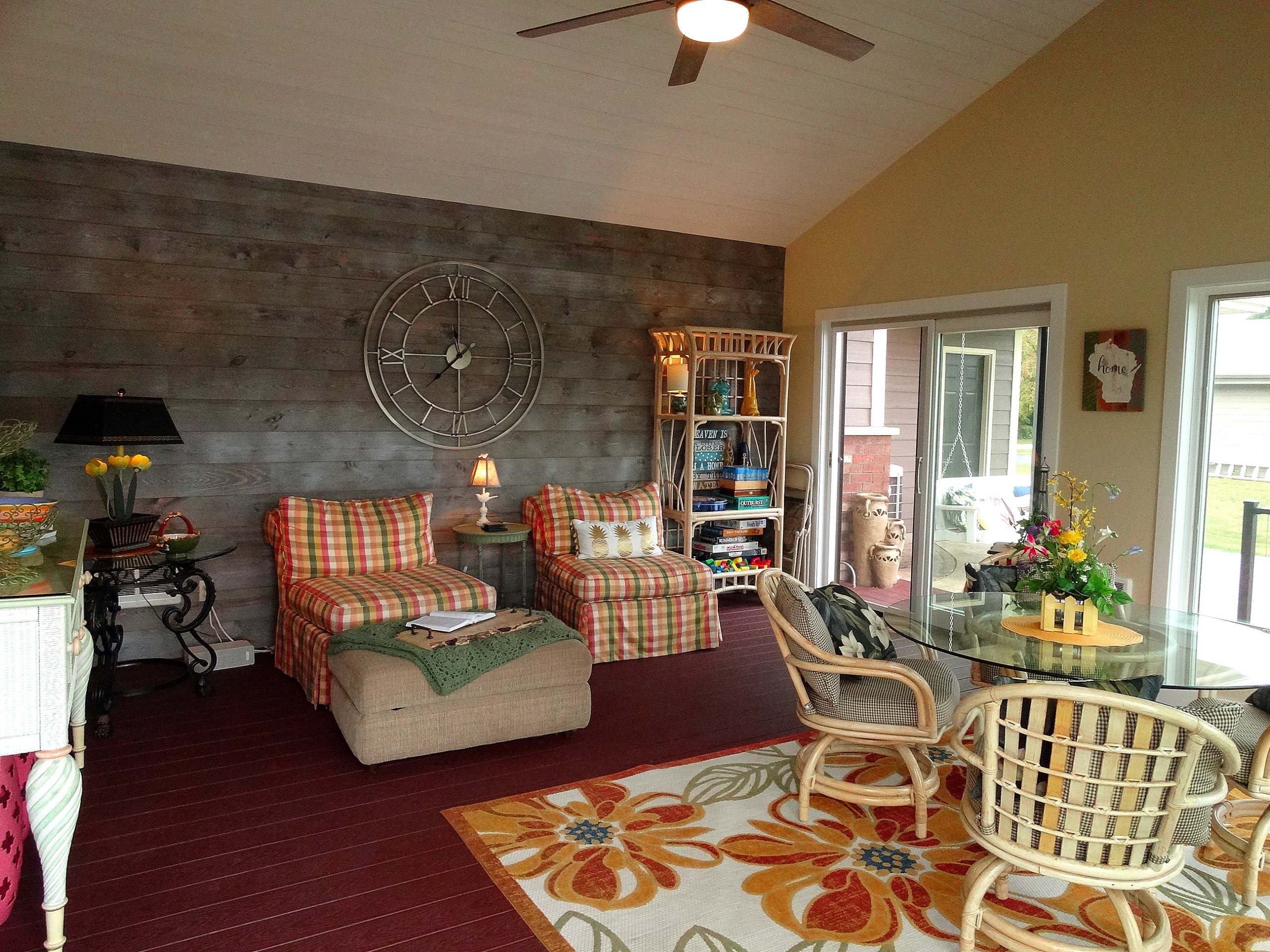 Muskego Residence - Exterior and Sun Room Addition