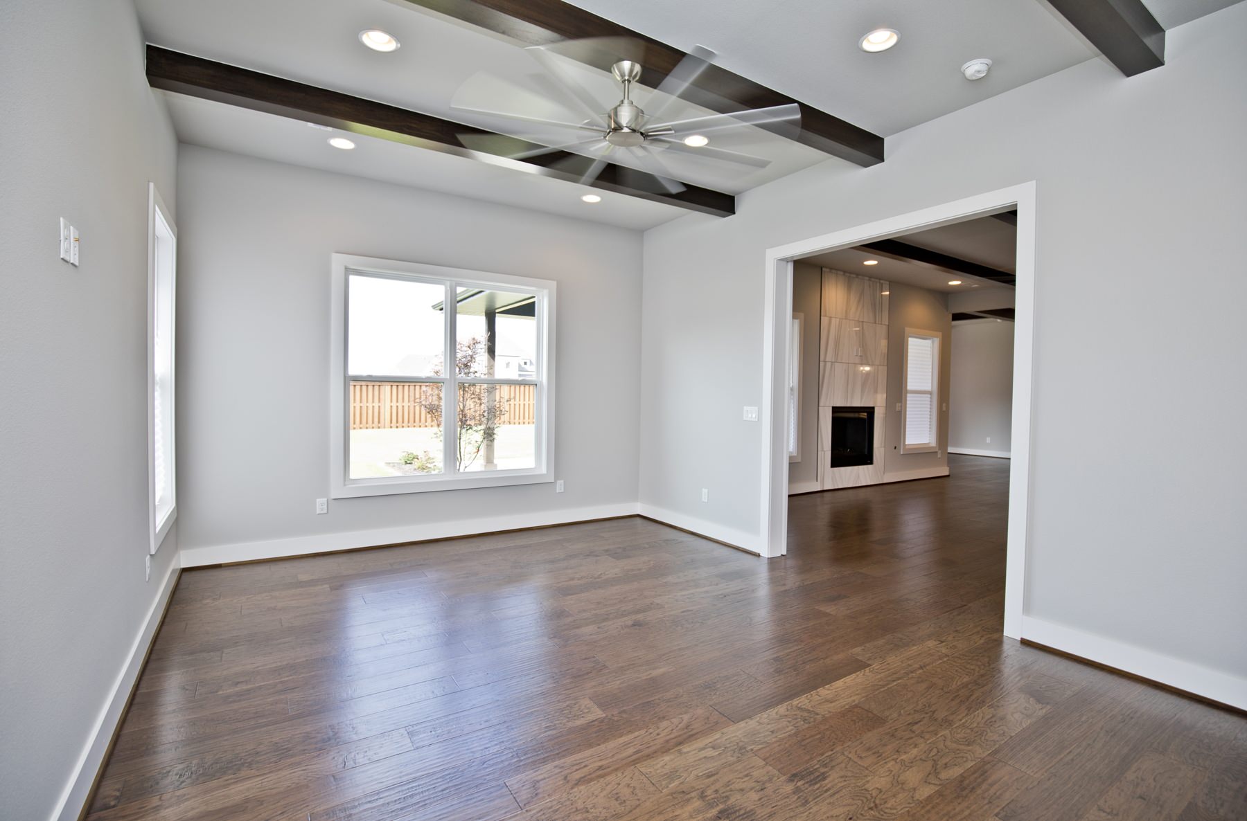 ST120_8703 W Birdsong Lane