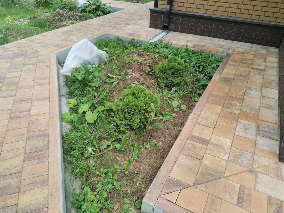 Реализация ландшафтного проекта на площади 300м2.