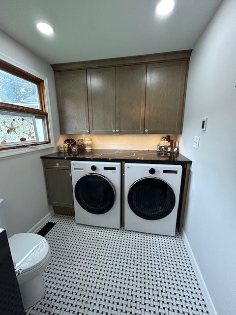 Waterfront Bungalow Bath Laundry Combo