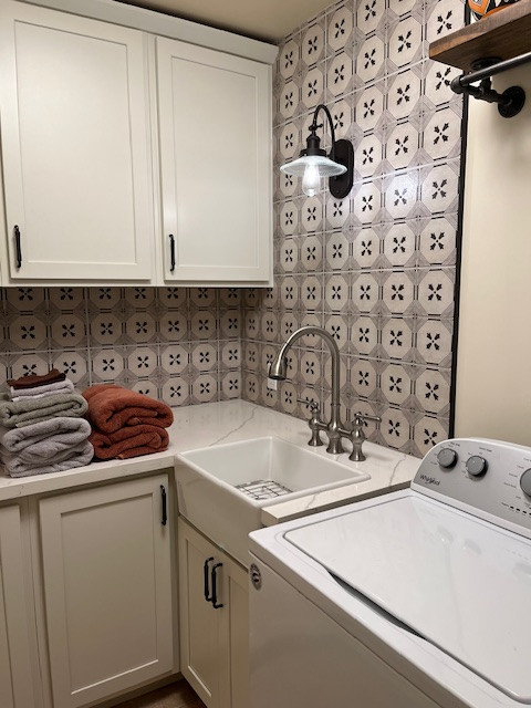 New "vintage vibe" Laundry Room for Az Home