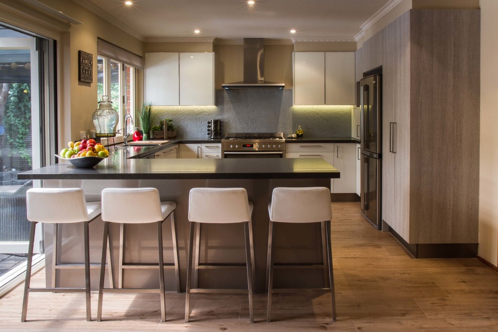 Contemporary kitchen in Melbourne.