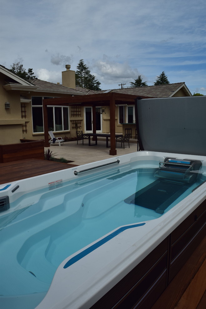 Home aquatic spa retreat / outdoor living