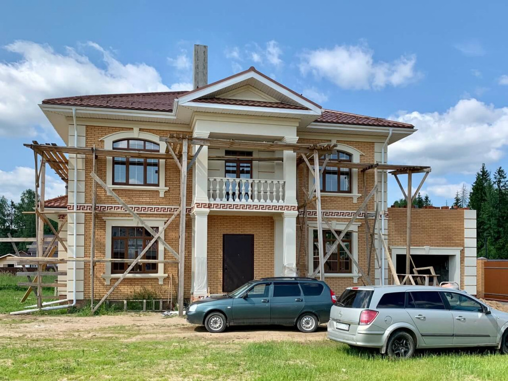 Строительство дома в классическом стиле в усадьбе Мураново