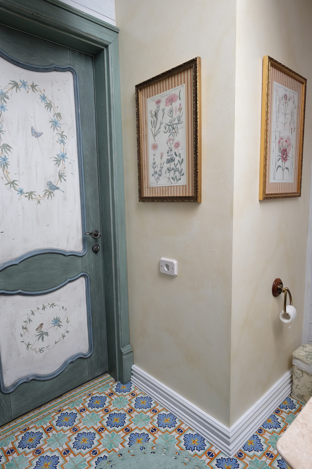 ВИЛЛА ПОДМОСКОВЬЕ