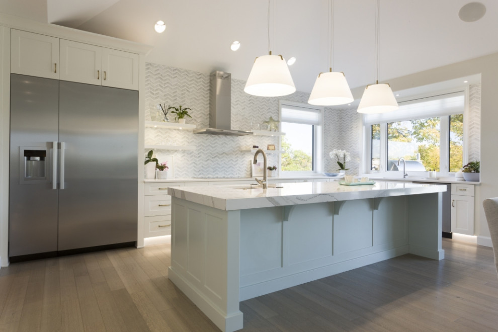Kitchen - transitional kitchen idea