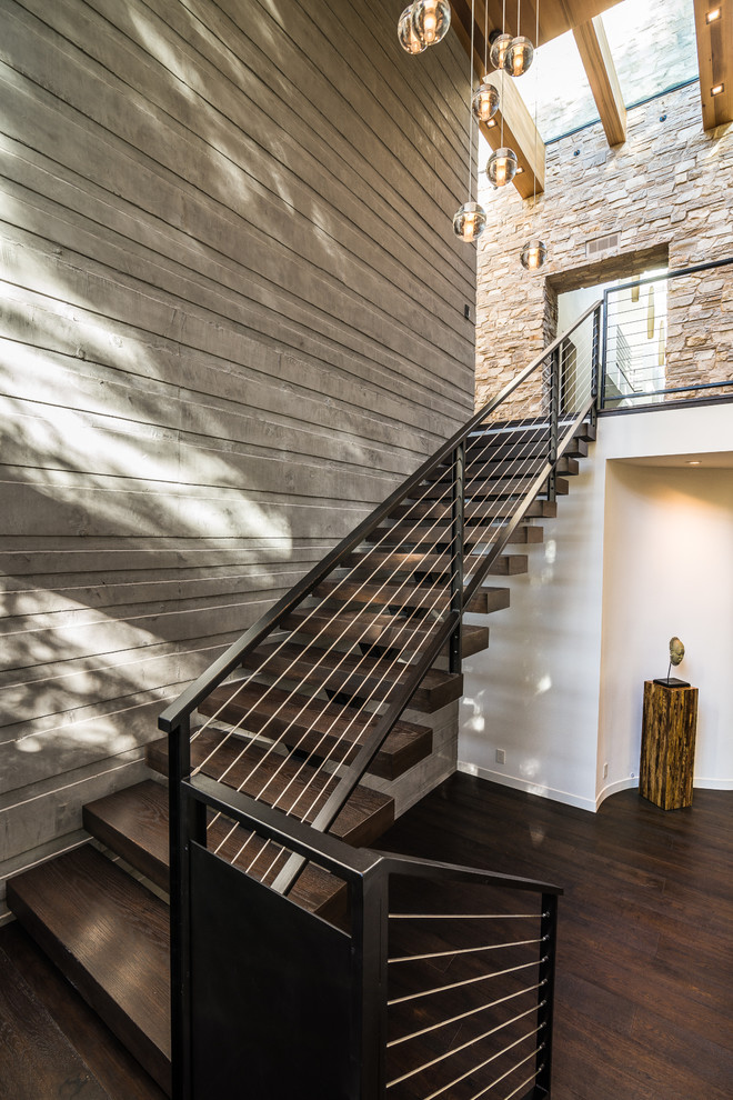 Contemporary staircase in Los Angeles.