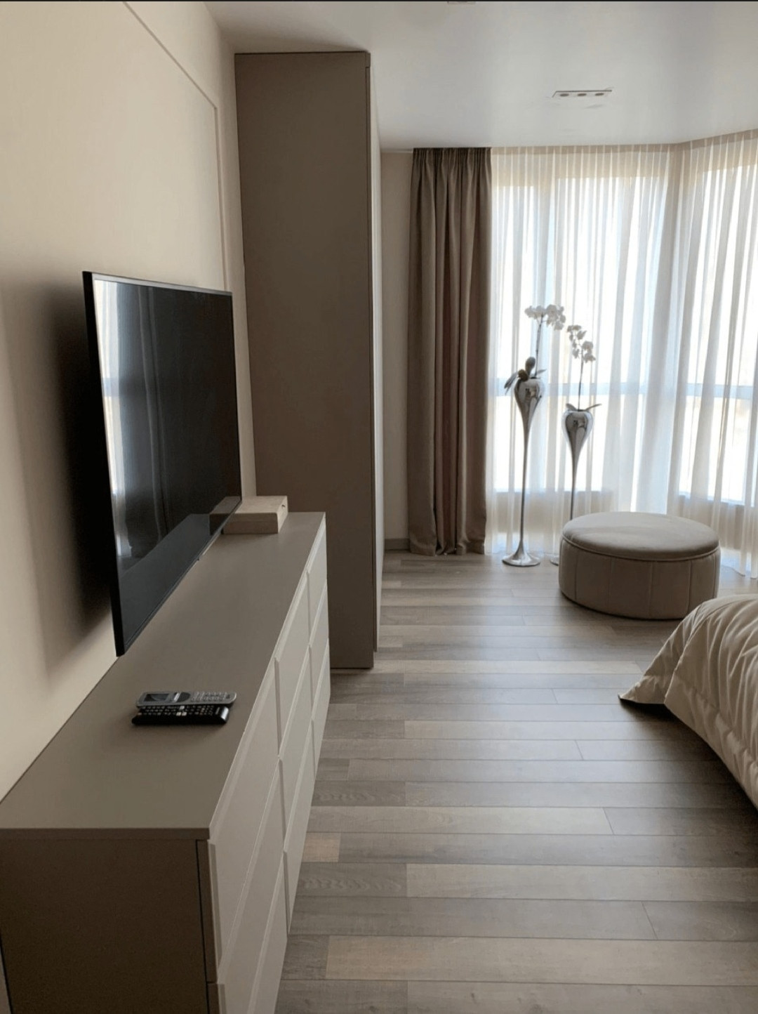 Косметический ремонт новостройки в бежевых оттенках