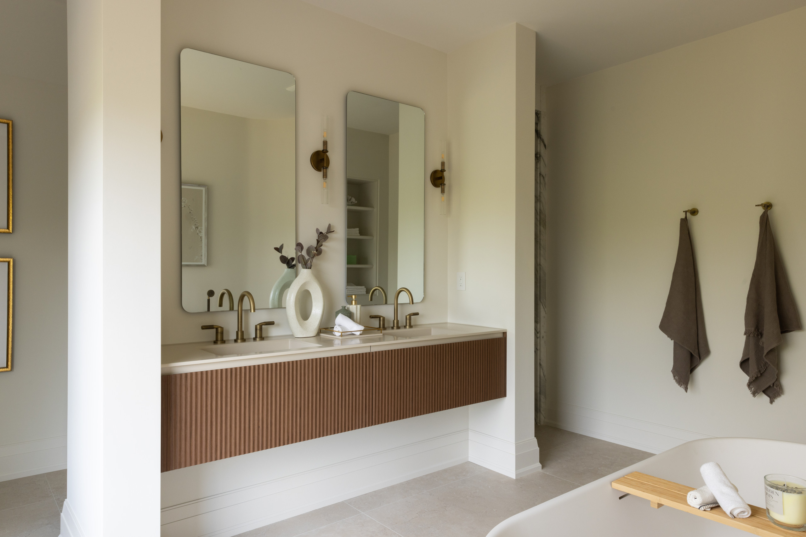 Sunnylea Transitional Walnut House