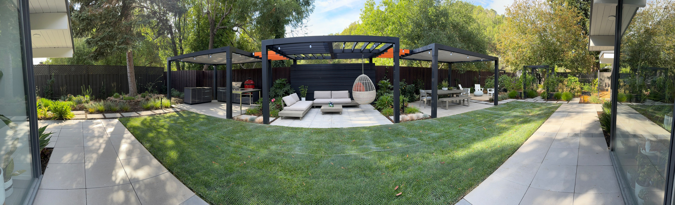 Contemporary Eichler Backyard Remodel