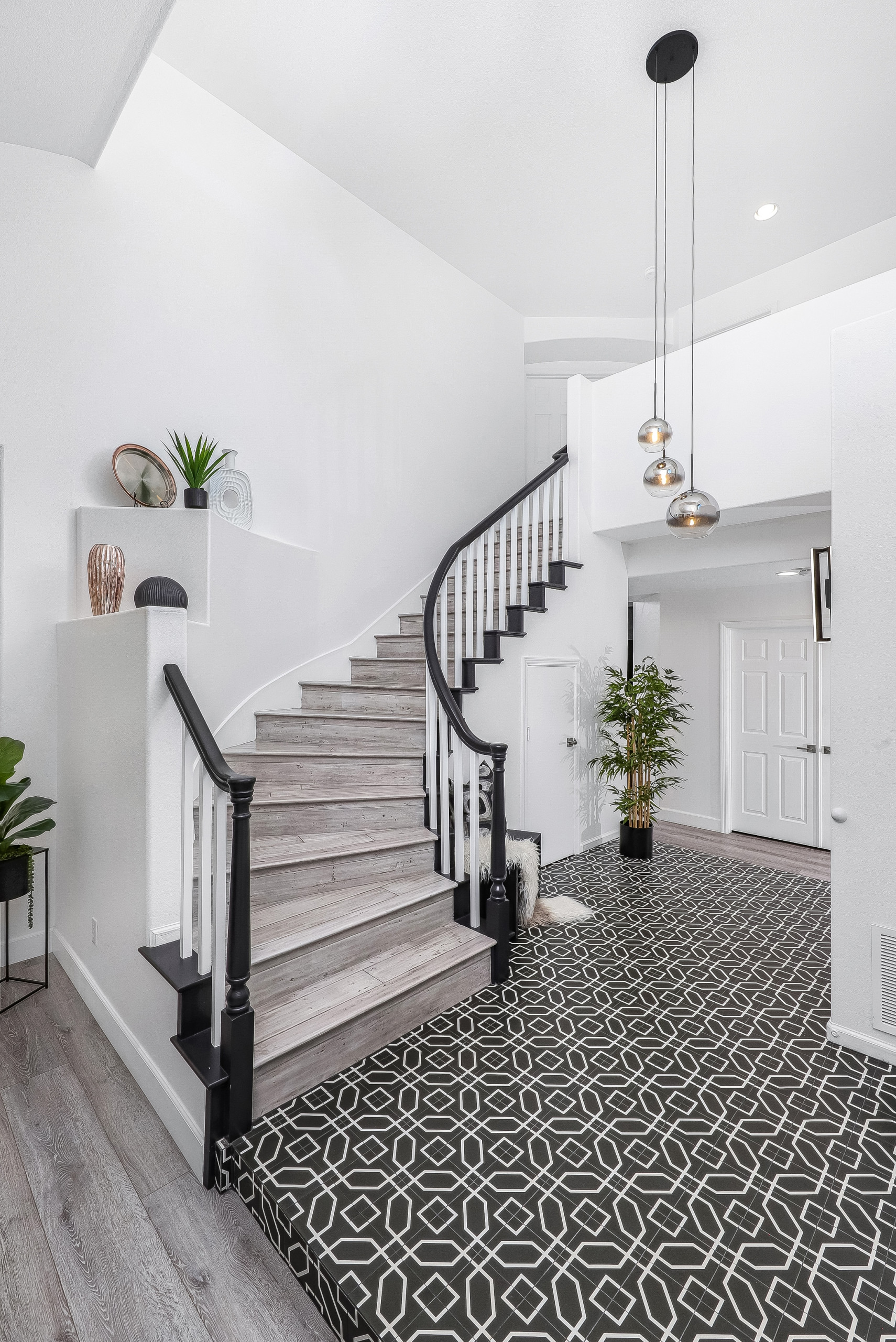 SPC Laminate Floor Custom Staircase.