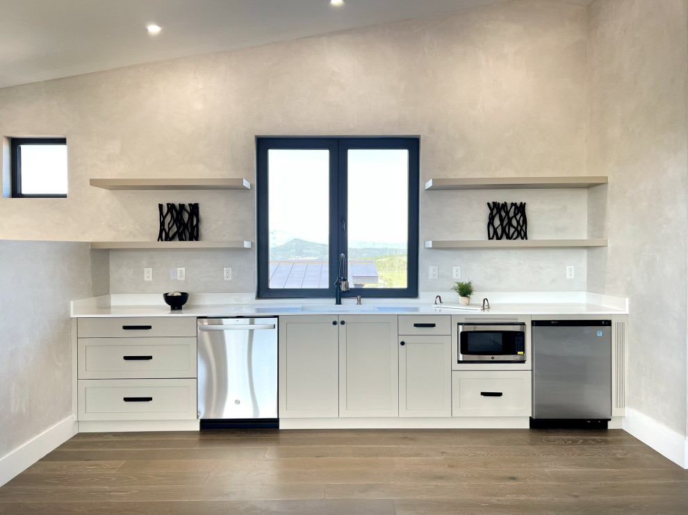 Hilltop Vista Residence