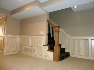 basement stairway with beadboard - traditional - staircase