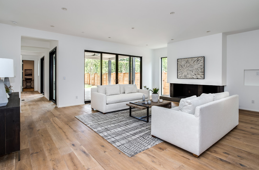 Modern Farmhouse in Observatory Park