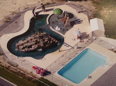 Island style pool photo in Philadelphia