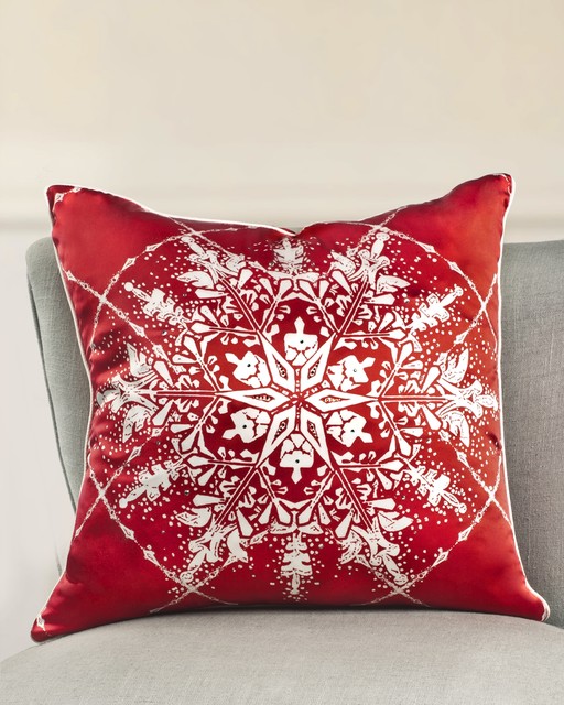 PRODUCTS | Decorative Pillows & Throws