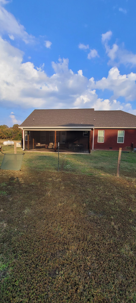 Screen porch