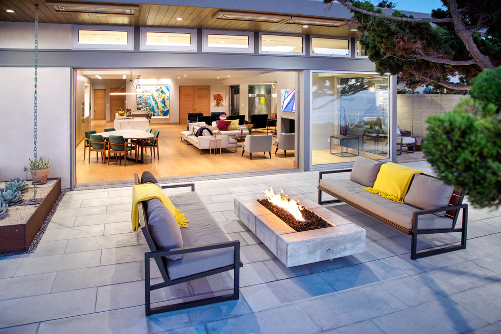 Inspiration for a contemporary patio in Orange County with no cover.