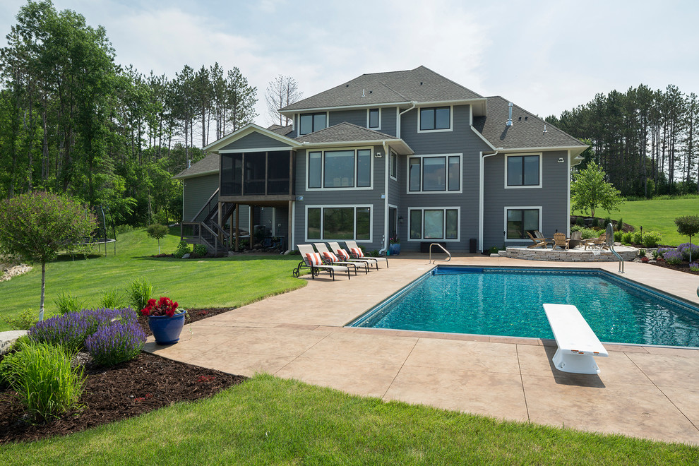 Mountain style home design photo in Minneapolis