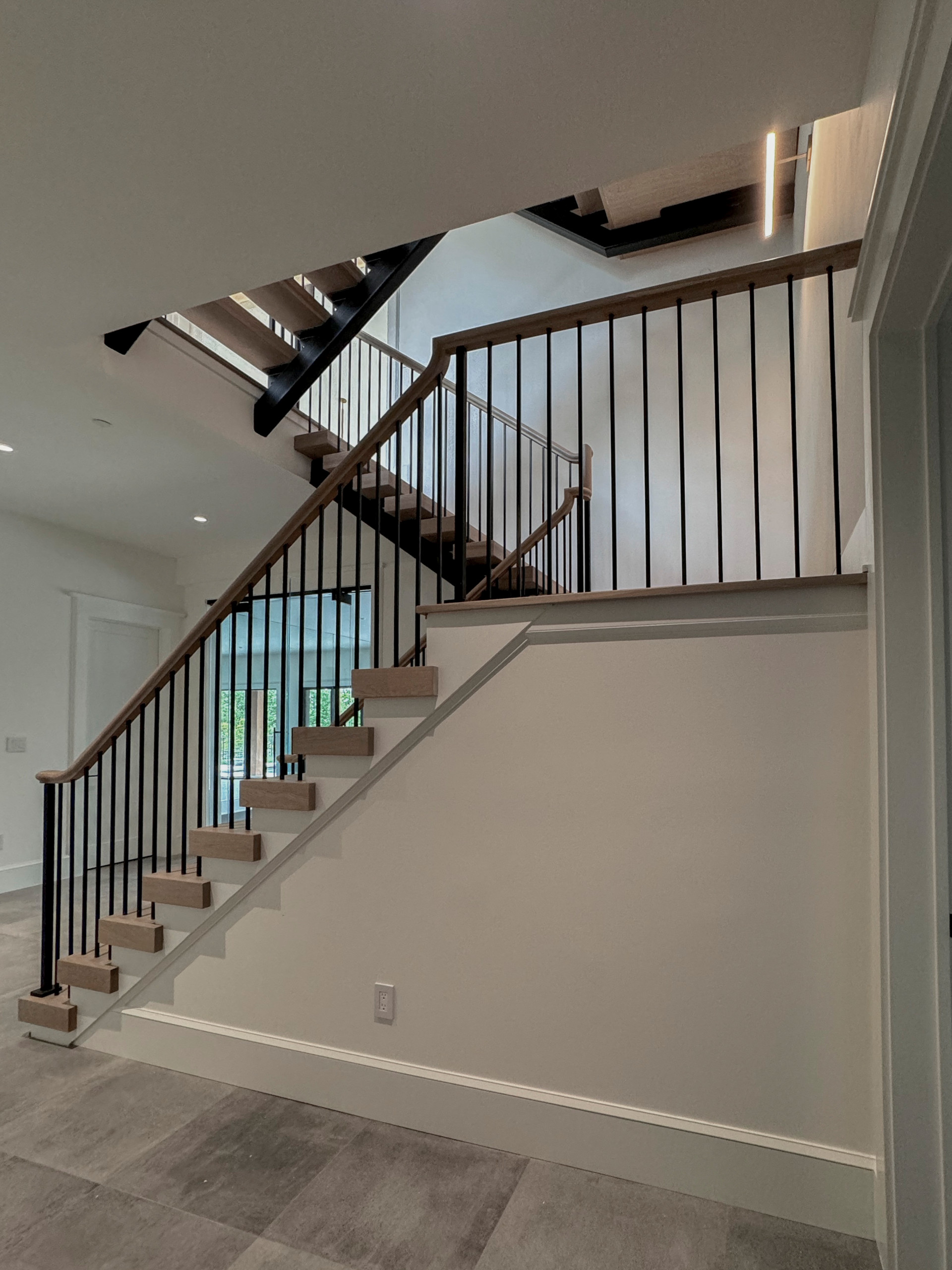 122_Modern Steel & Wood Floating Staircase, Arlington VA 22207