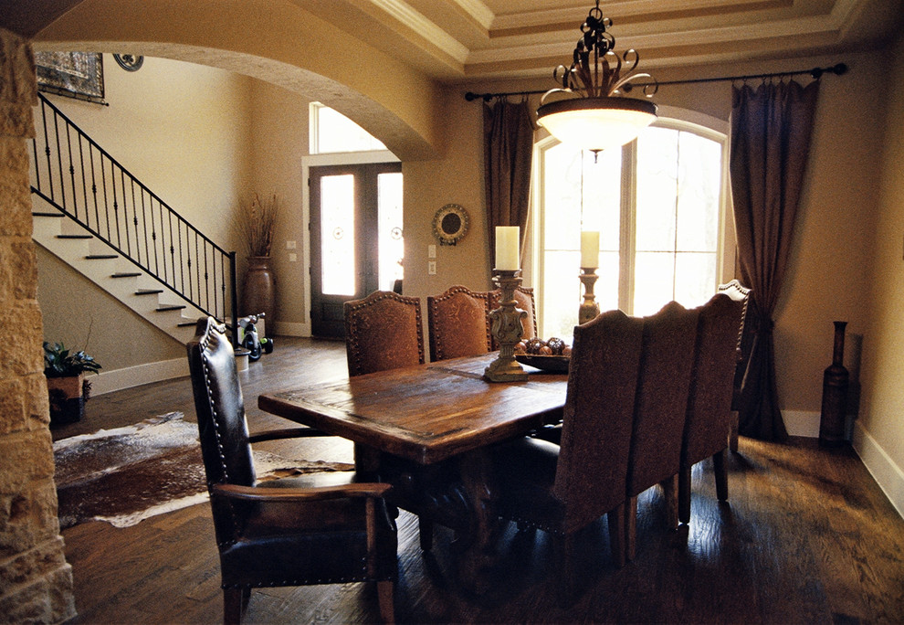 Mountain style dining room photo in Austin