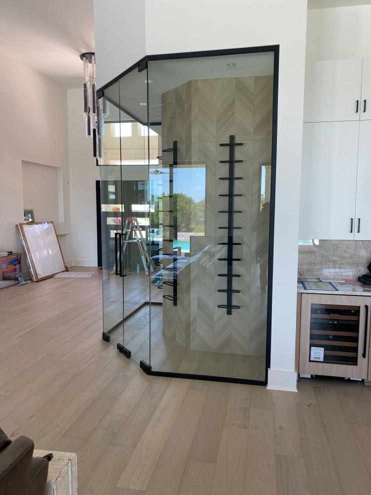 WINE ROOMS