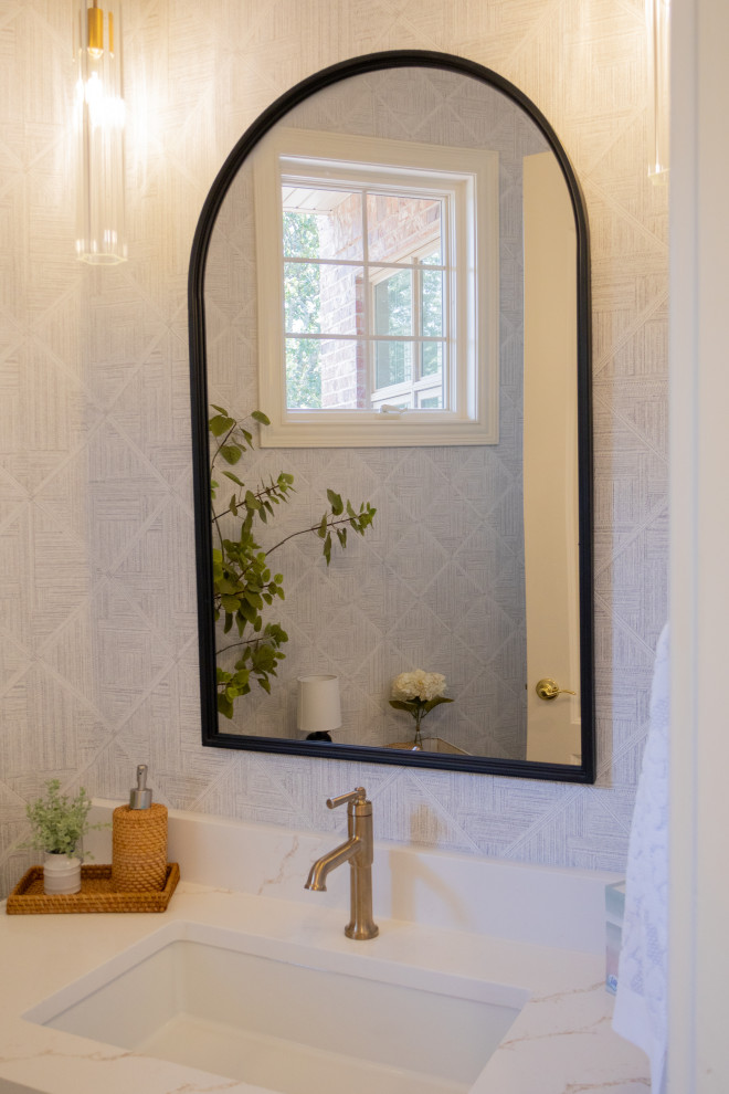 Modern Bathroom Sink and Mirror