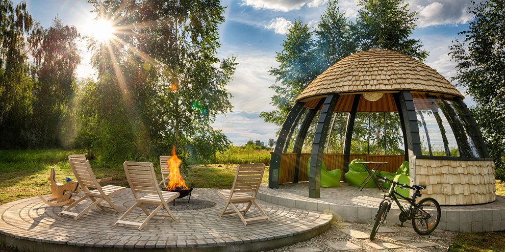 Круглая беседка Тамаго