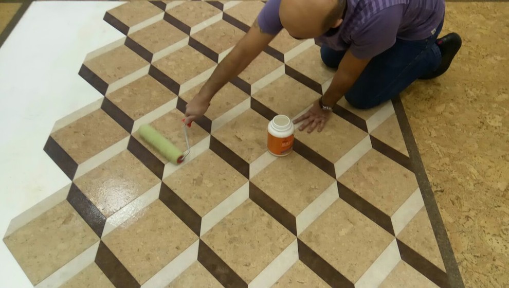 Процесс создания пробкового модуля.