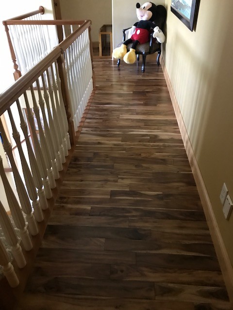 Home design - rustic home design idea in Cedar Rapids
