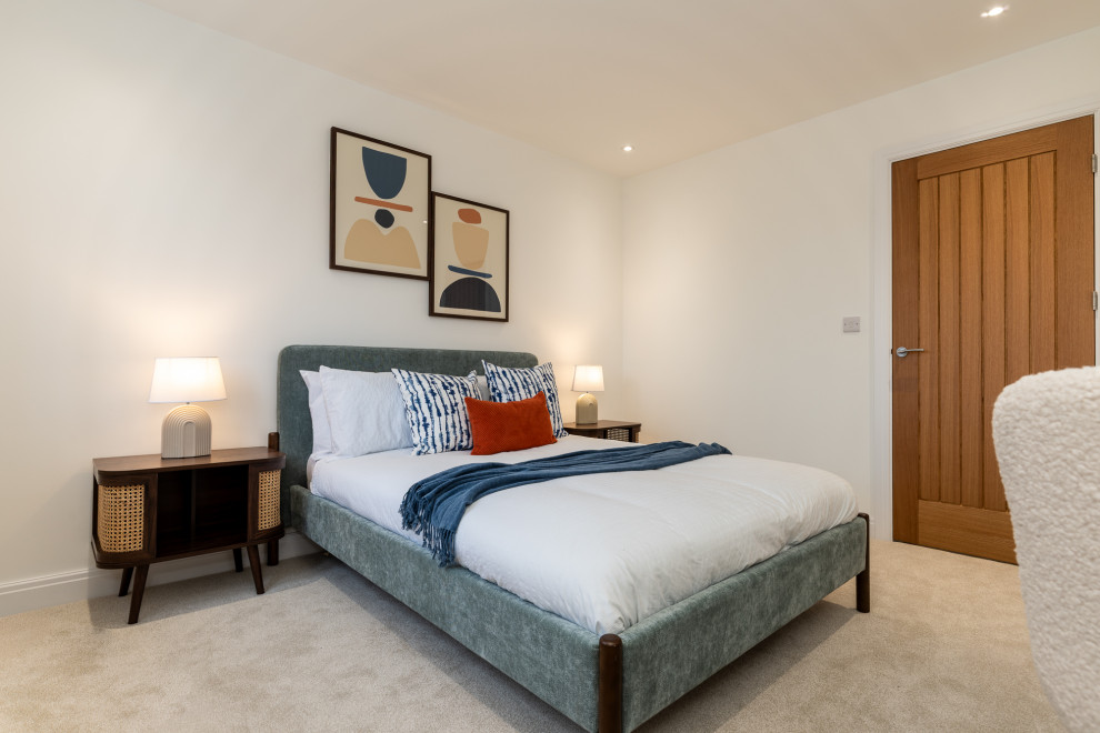 Walnut Close - New Build - Stage to Sell