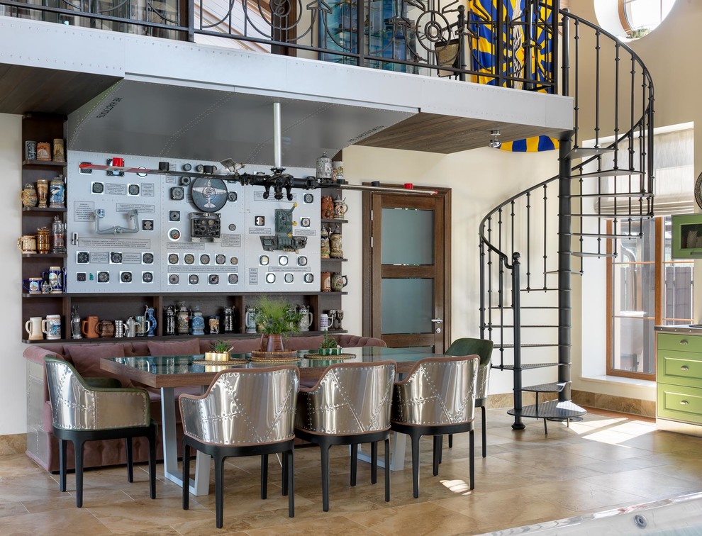 Зона стола у бассейна