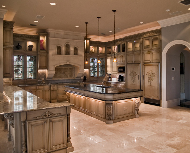 Florida House - Traditional - Kitchen - Orlando - by Cabinet Designs of