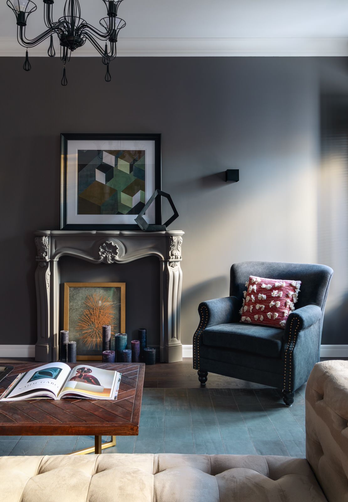 Квартира в старом жилом фонде в центре Москвы.