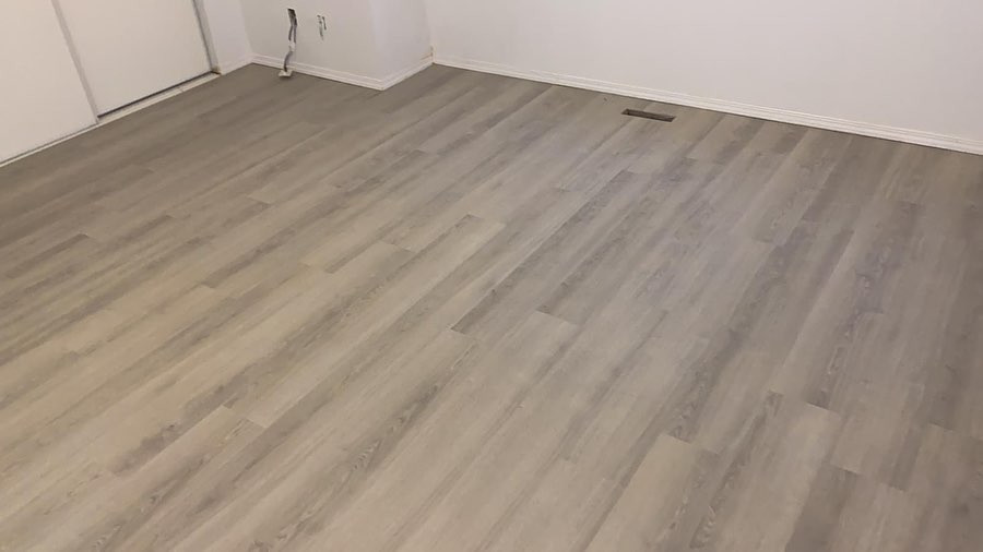 Vinyl Click Flooring