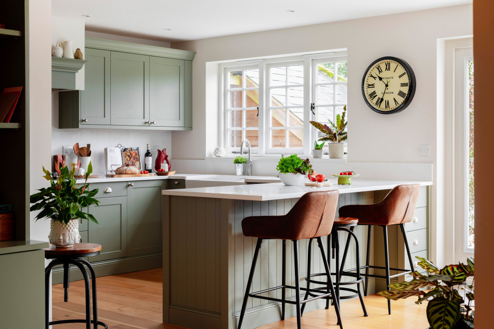 Aldana Kitchen by Ella Austin Kitchens - Modern - Kitchen - Surrey - by ...