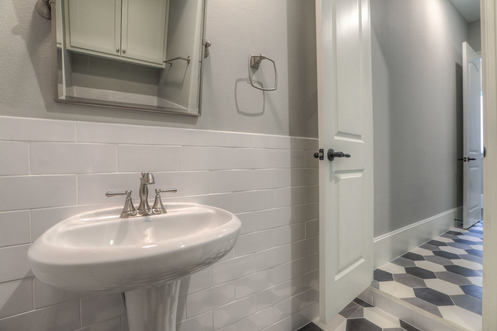 Transitional bathroom photo in Houston